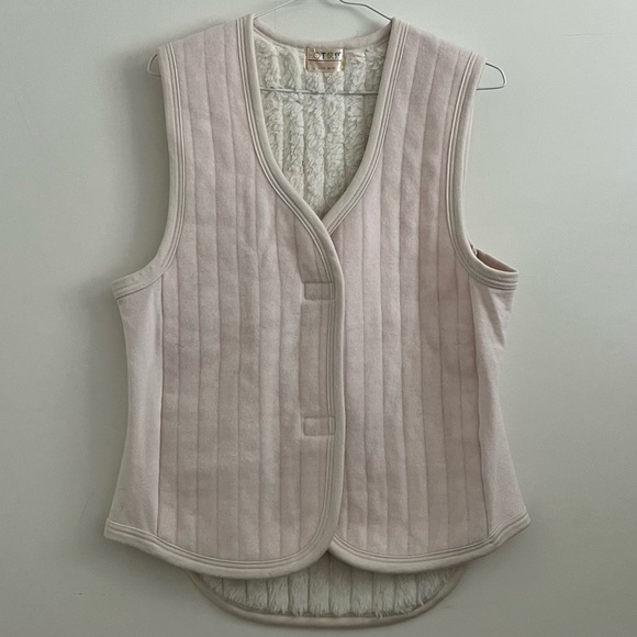Pink Vest with fluffy inside and velcro closure cotton and fluffy - Picture 2 of 11
